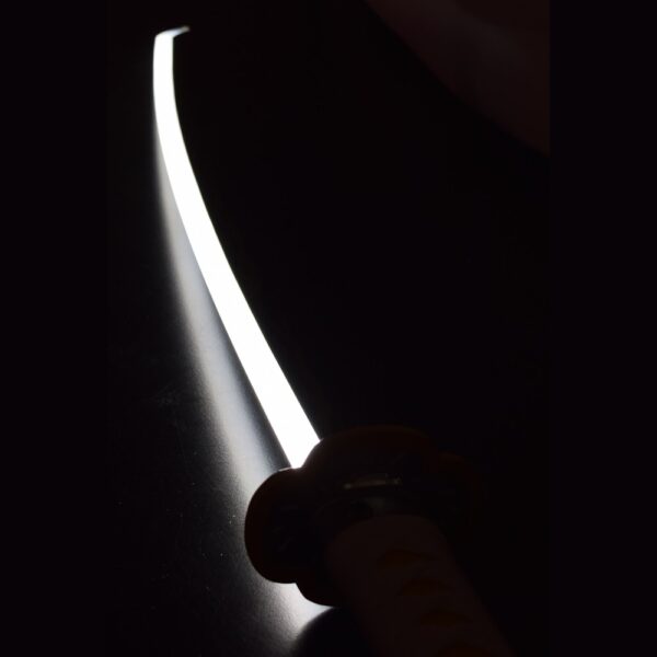 KATANA DE ZENITSU AGATSUMA, HOJA DE ACERO Y LUZ LED, DEMON SLAYER - Imagen 4